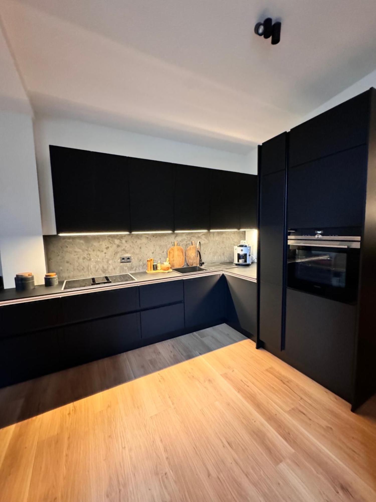 Premium Apartment In Magdeburg Stadtfeld Ost Mit 2 Schlafzimmern & Stellplatz Exteriör bild